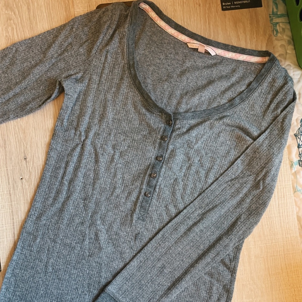 victoria secret pajama top